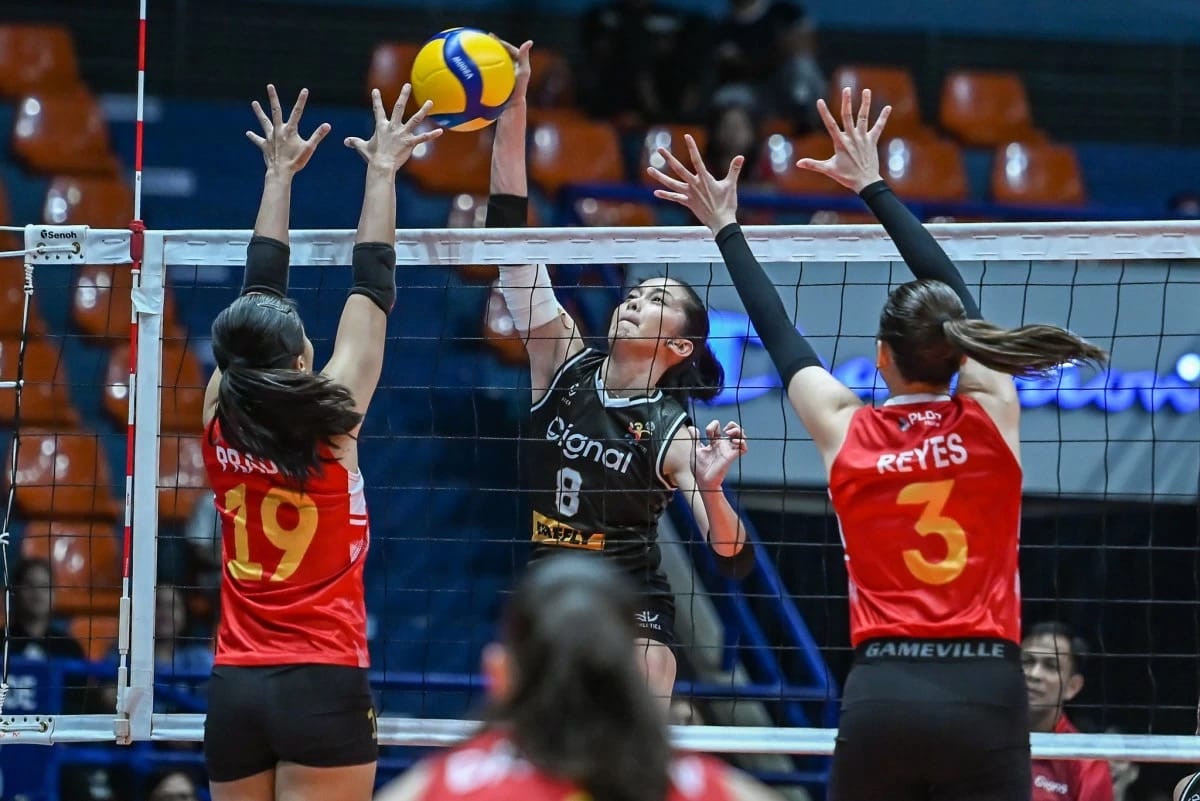 Cignal Stops PLDT's Winning Streak Cold, Takes Solo Lead in PVL All-Filipino Conference