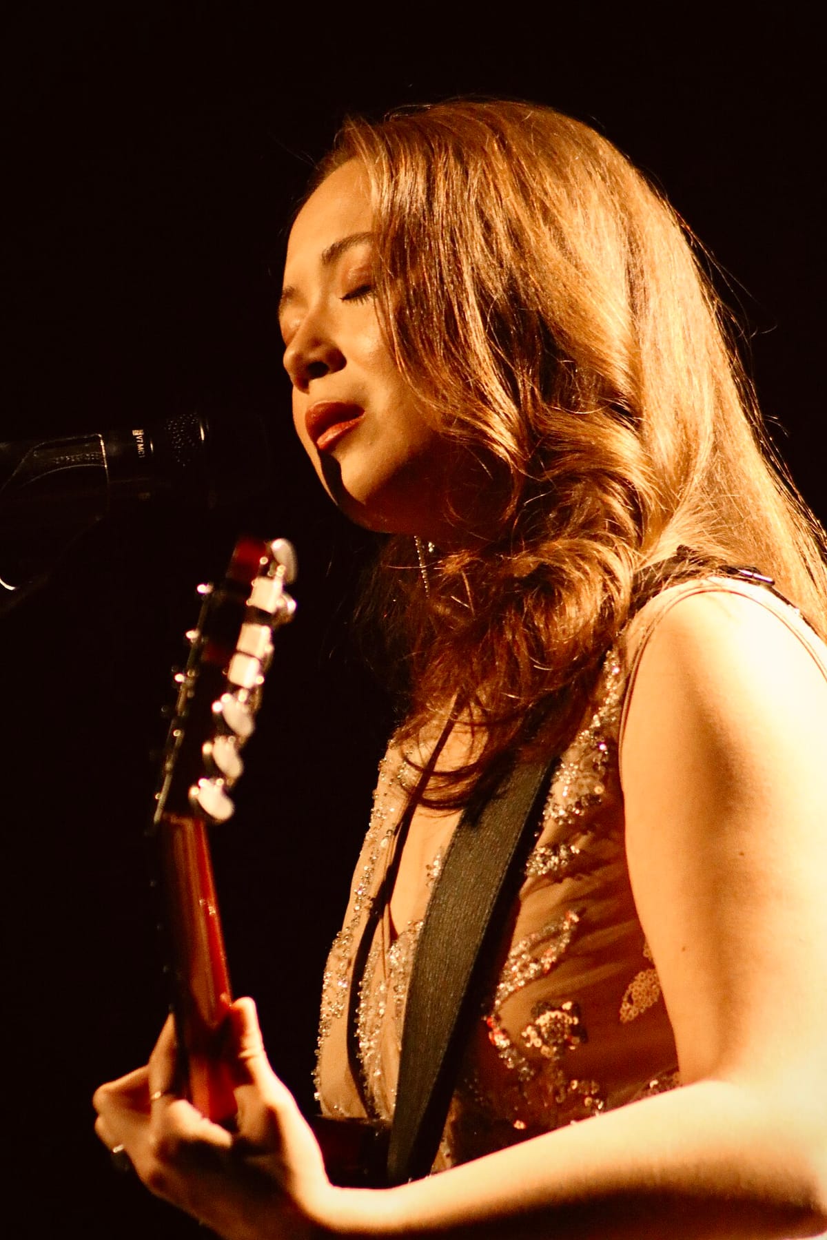 Laufey Balik-Manila This May — Two Nights at MOA Arena, Tickets Start at ₱2,500