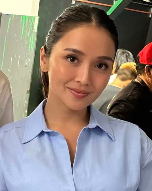 KathMark Spotted Namamall sa BGC — And They're Not Even Trying to Hide Anymore