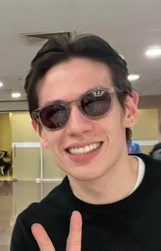 Proud Dad Moment: Jake Cheers Ellie After Yale Model UN Singapore Run