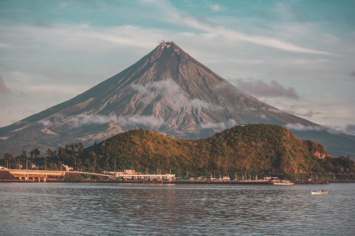 55 Days and Counting: Mayon Keeps Spewing Lava While Bulusan Shows Signs of Waking Up