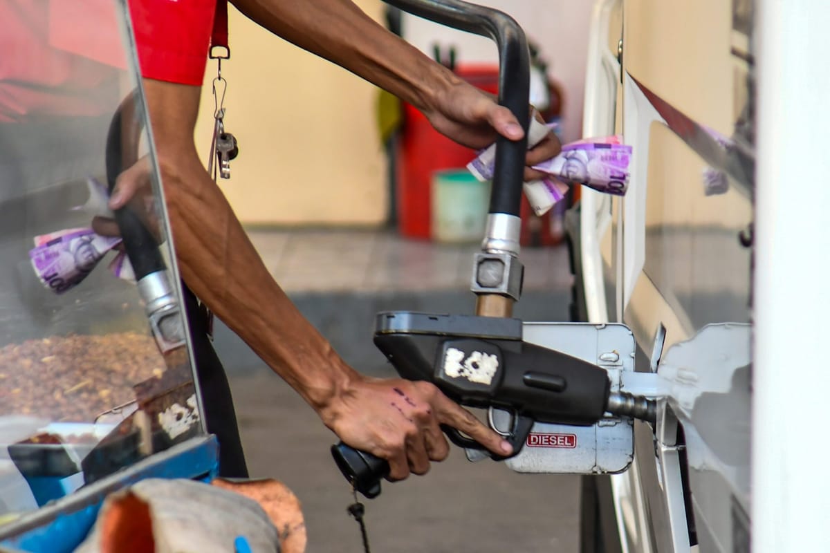 Diesel Nears P150, Gas Hits P100: Sakit sa Biyaheng Budget ng Pinoys