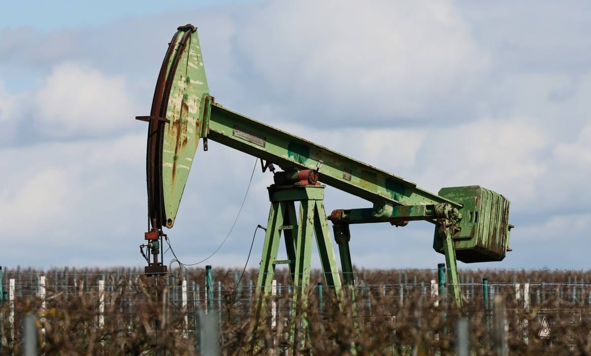 Presyo Alert: Global Oil Panic Puts PH Pump Hikes on Blast