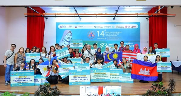 Pinoy Teen Geniuses Shine in Malaysia With Solar Ideas That Actually Solve Problems