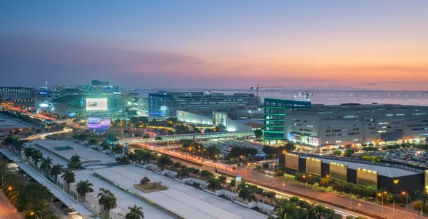 Maagang Sara ang Malls: Big Chains Trim Hours as Power Crunch Bites