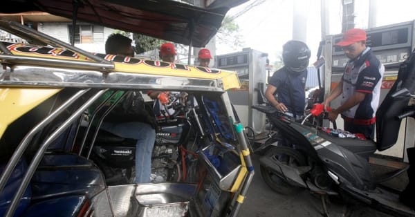 Hindi Pa Red Alert: Palace Says Oil Crisis Still Under Control